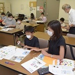 神戸・西図書館 思い出の夏 親子新聞教室に小学生ら12人