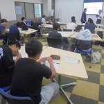 インタビュー新聞をつくろう 神戸・流通科学大生