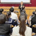 姫路・花田中２年生、修学旅行前に 被爆地長崎の知識深める