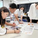 神戸市立中高教員12人が民間企業研修　新聞の読み方、活用法学ぶ